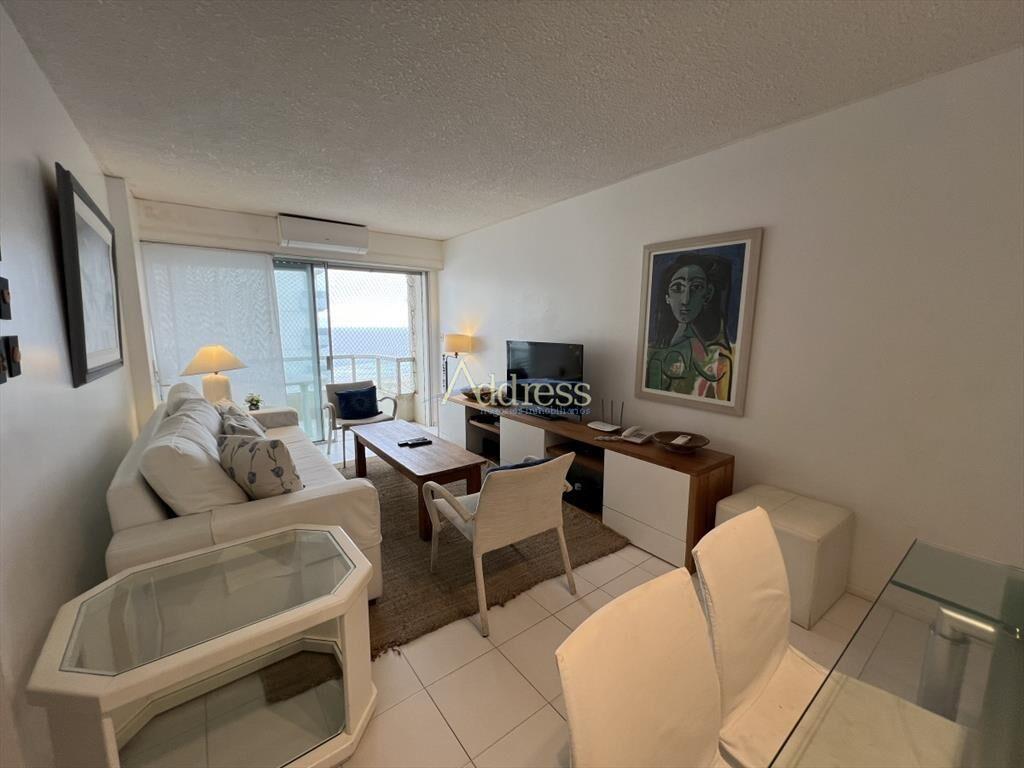 APARTAMENTO EN BRAVA CON VISTAS Y SERVICIOS