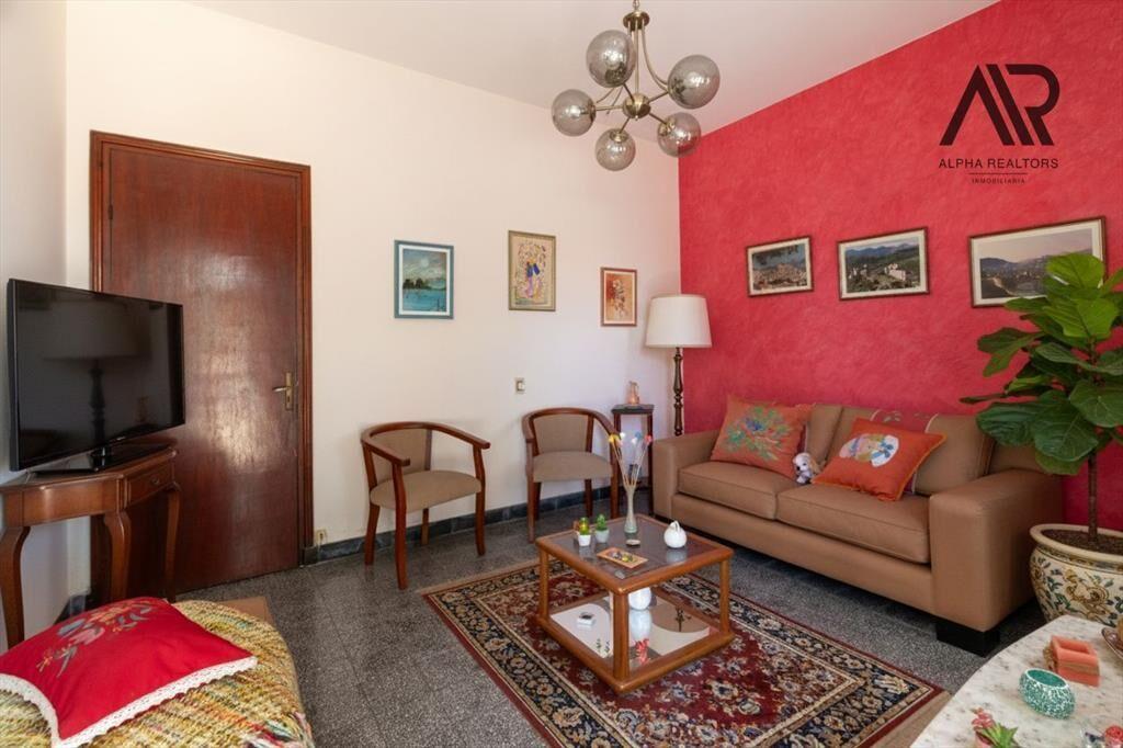 Venta casa 3 dormitorios y escritorio, barbacoa, zona Ce...