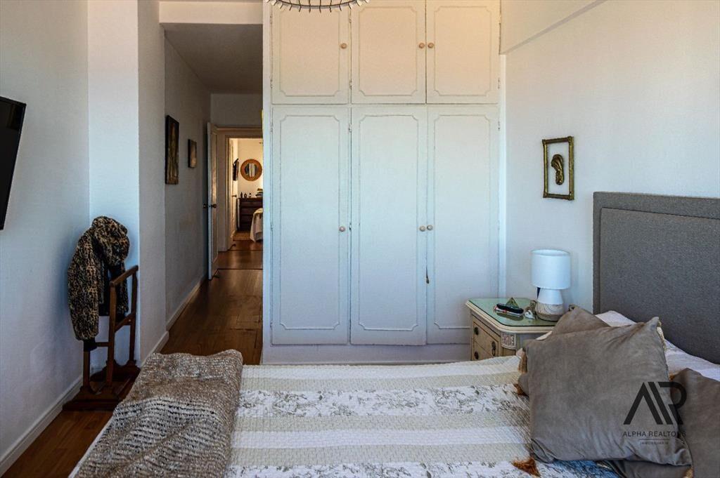 Venta Apartamento 3 dormitorios 3 baños c/cochera y serv...