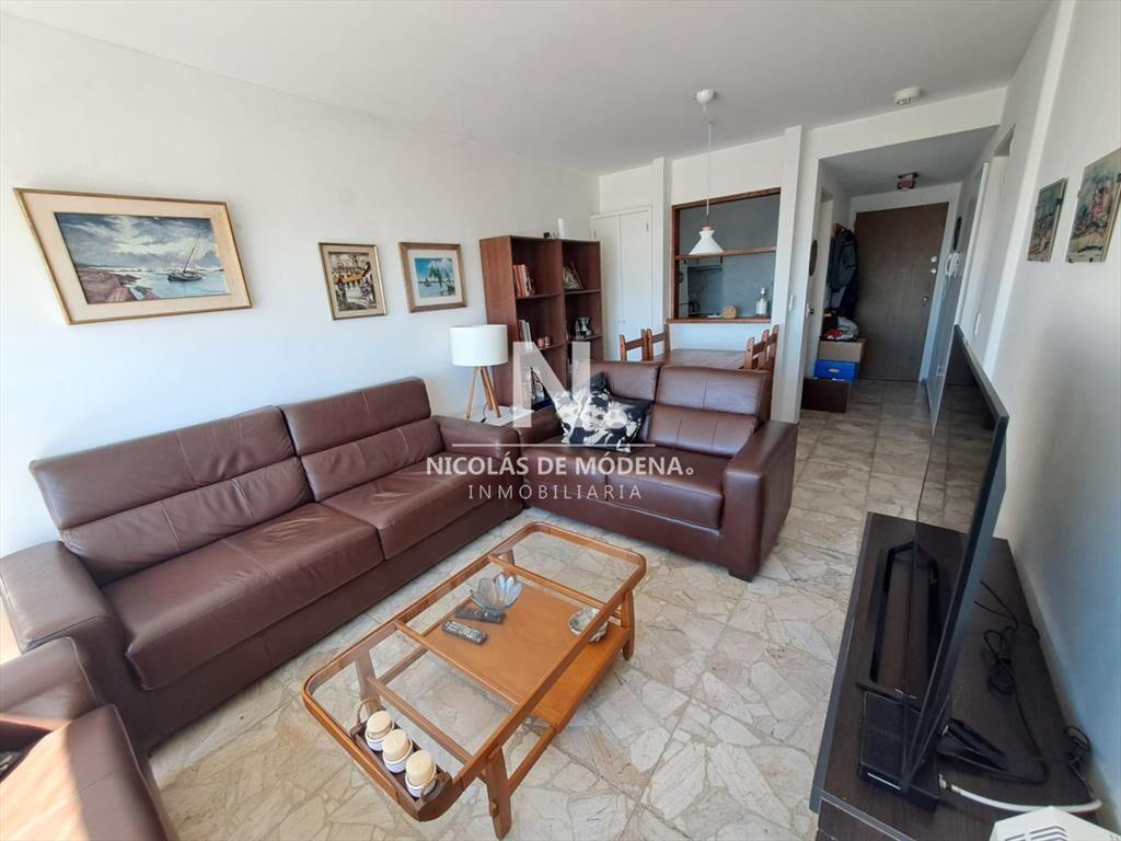 Vende apartamento de 1 dormitorio