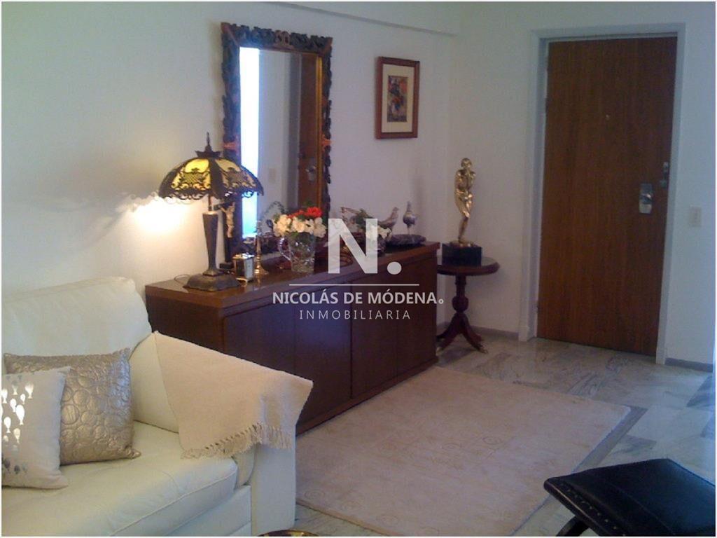 En venta apartamento de 3 dormitorios en Punta