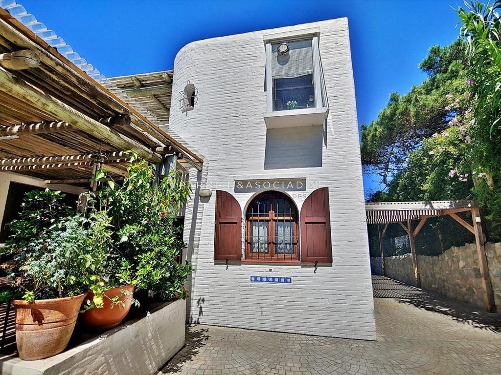 Hermosa casa en venta en RincÃ³n del Indio, Punta