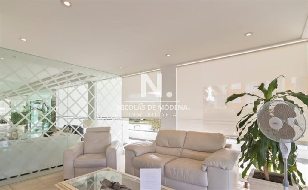 2 Bedroom Apartment for Sale in Playa Mansa - del