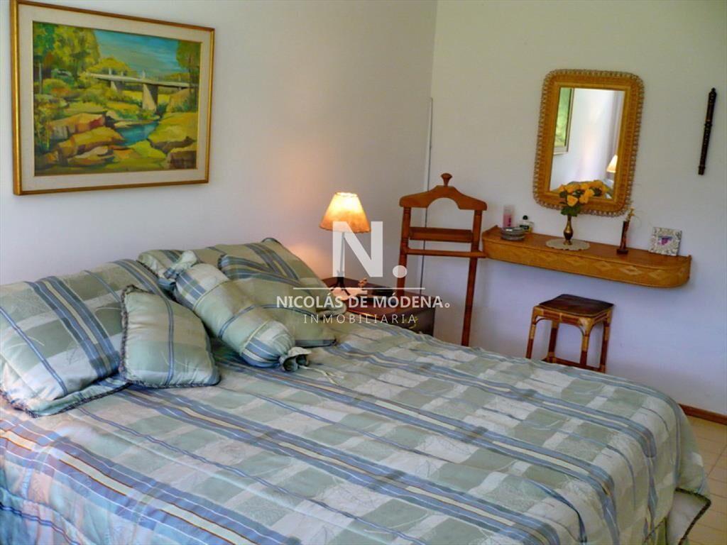 Vendo casa 3 dormitorios con piscina en del Punta