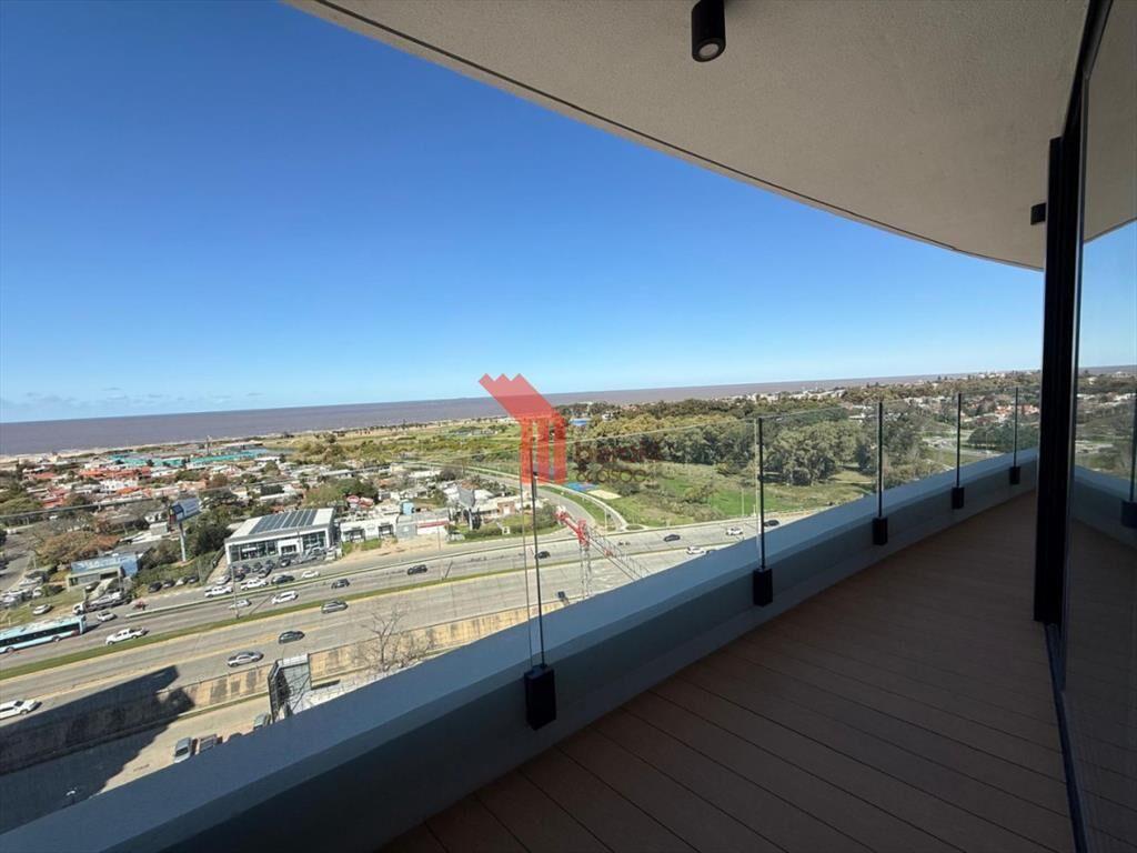 Alquiler apartamento 3 dormitorios, 2 baños, balcón, gara