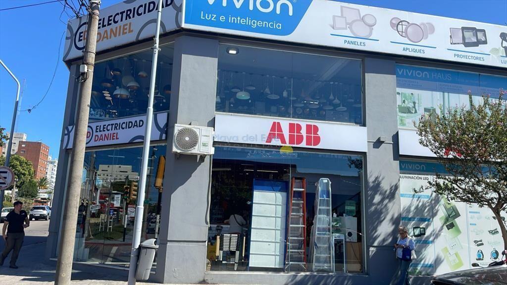 Local en venta en el Centro de Maldonado , Punta
