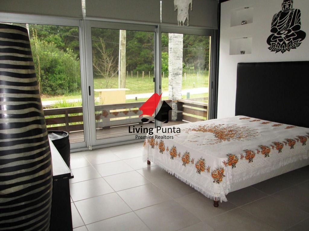 Casa en San Vicente, 3 dormitorios *