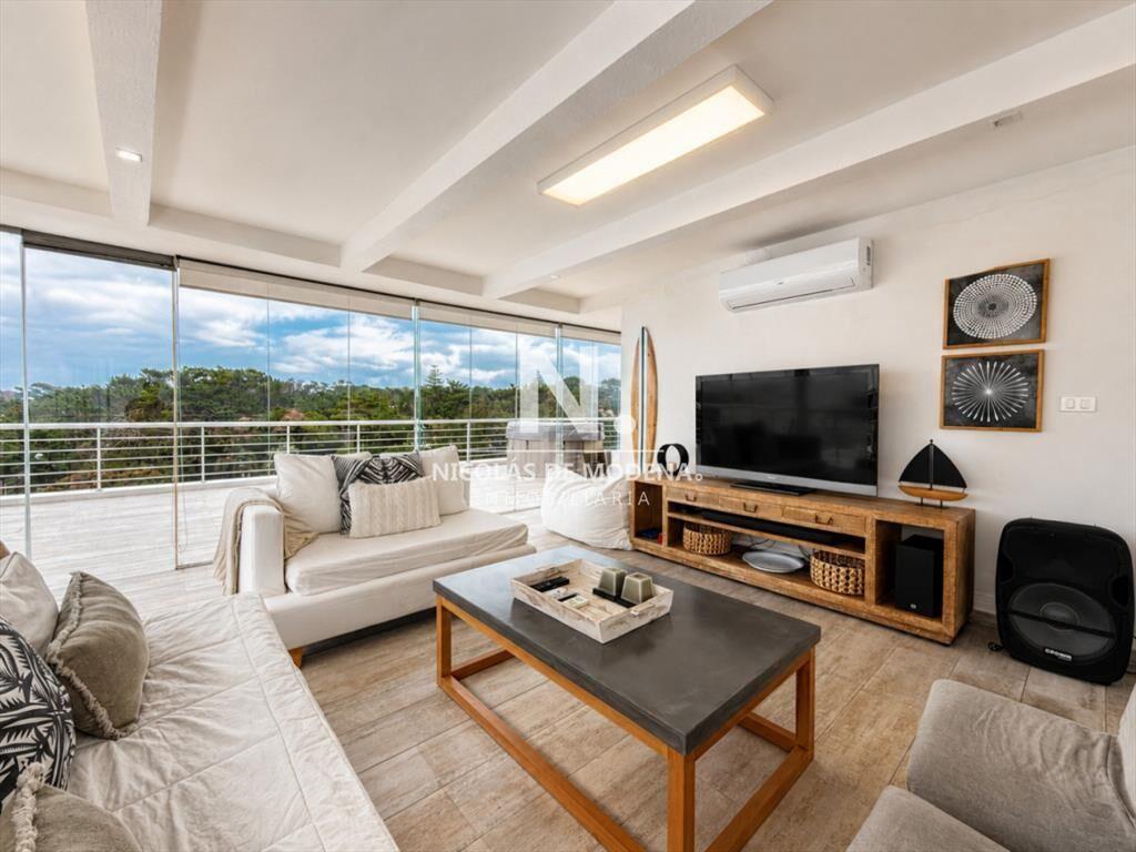 En venta apartamento de 3 dormitorios en Brava, Punta del E