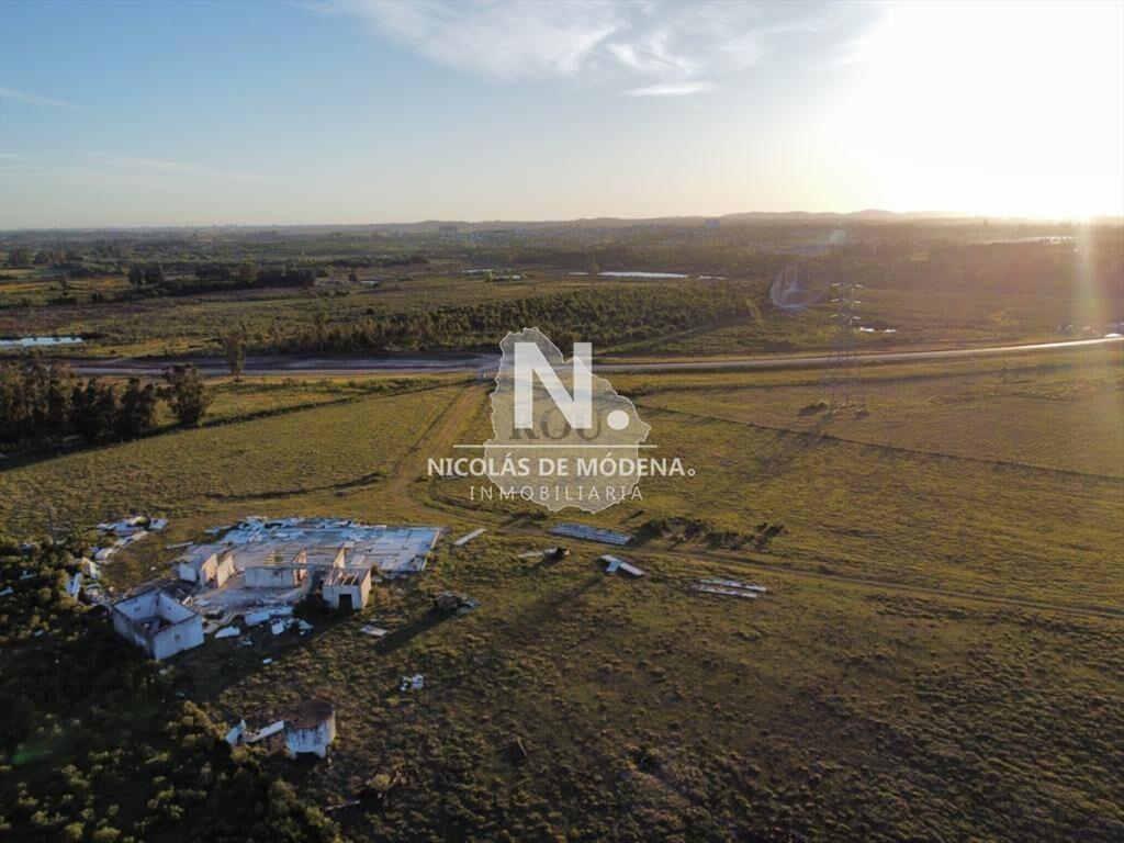 Vende campo de 4000m2 cerca de San Carlos