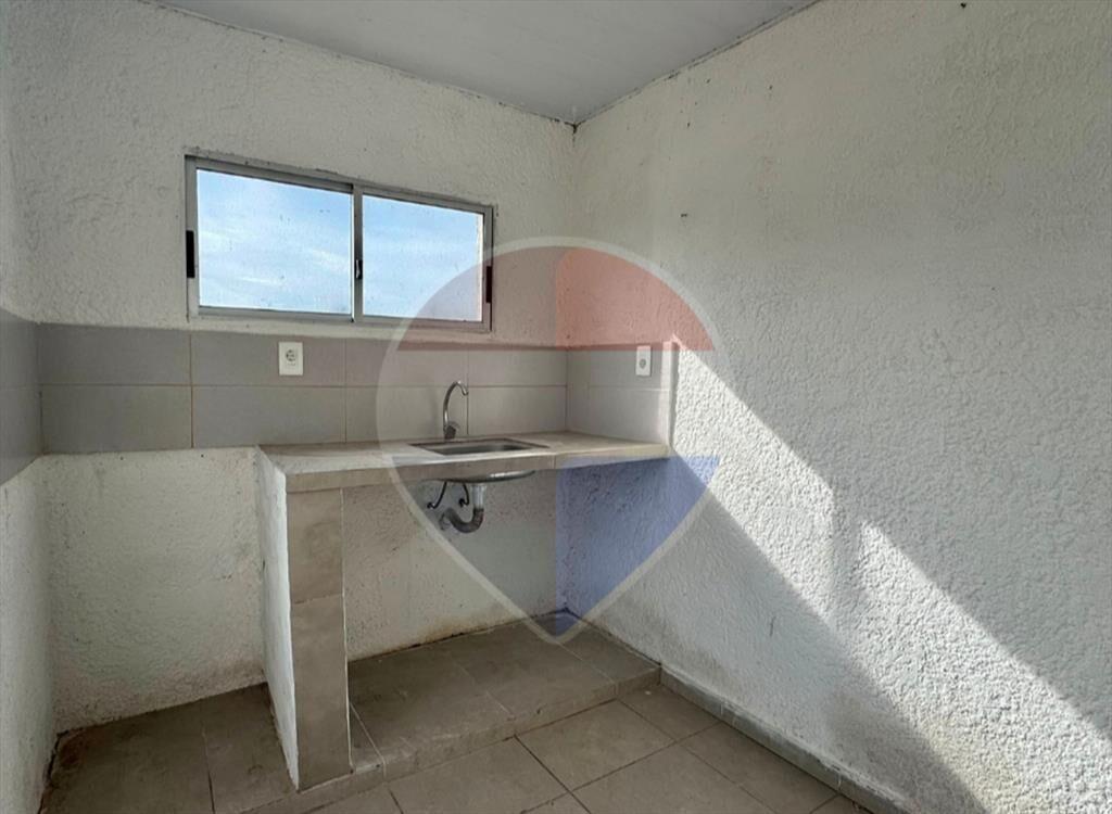 Casa con amplio terreno de 995 m2