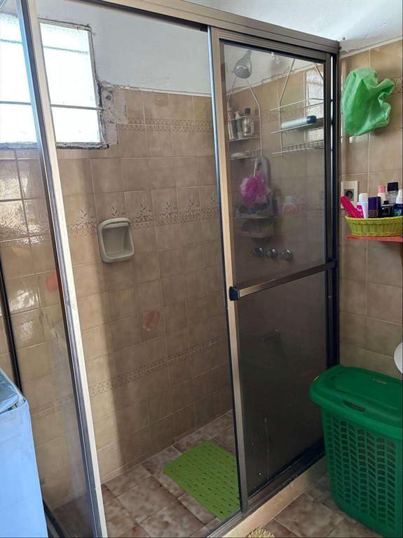 DE MUY BUENA PRESENCIA A METROS DEL MAR Solymar Venta Ciuda