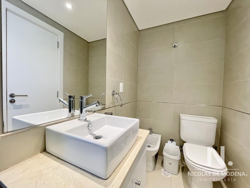 Playa Mansa Punta del Este Apartamento con Parrillero