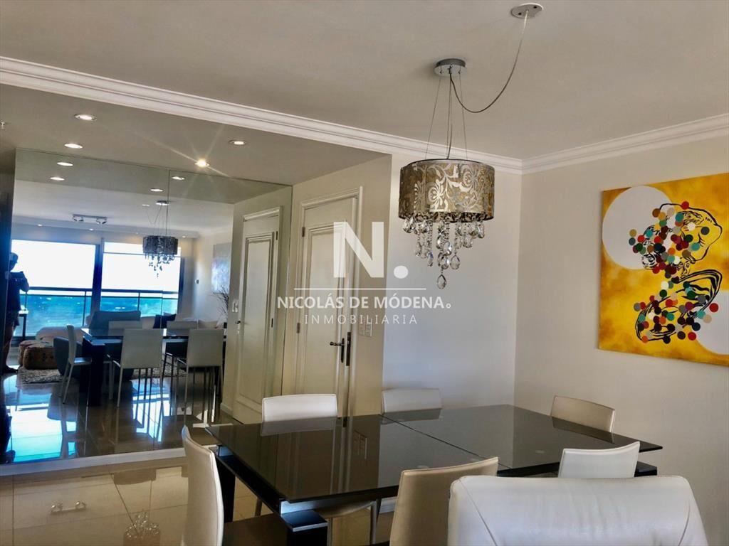 Apartamento en venta en Piso 14 Torre Imperiale con Vista