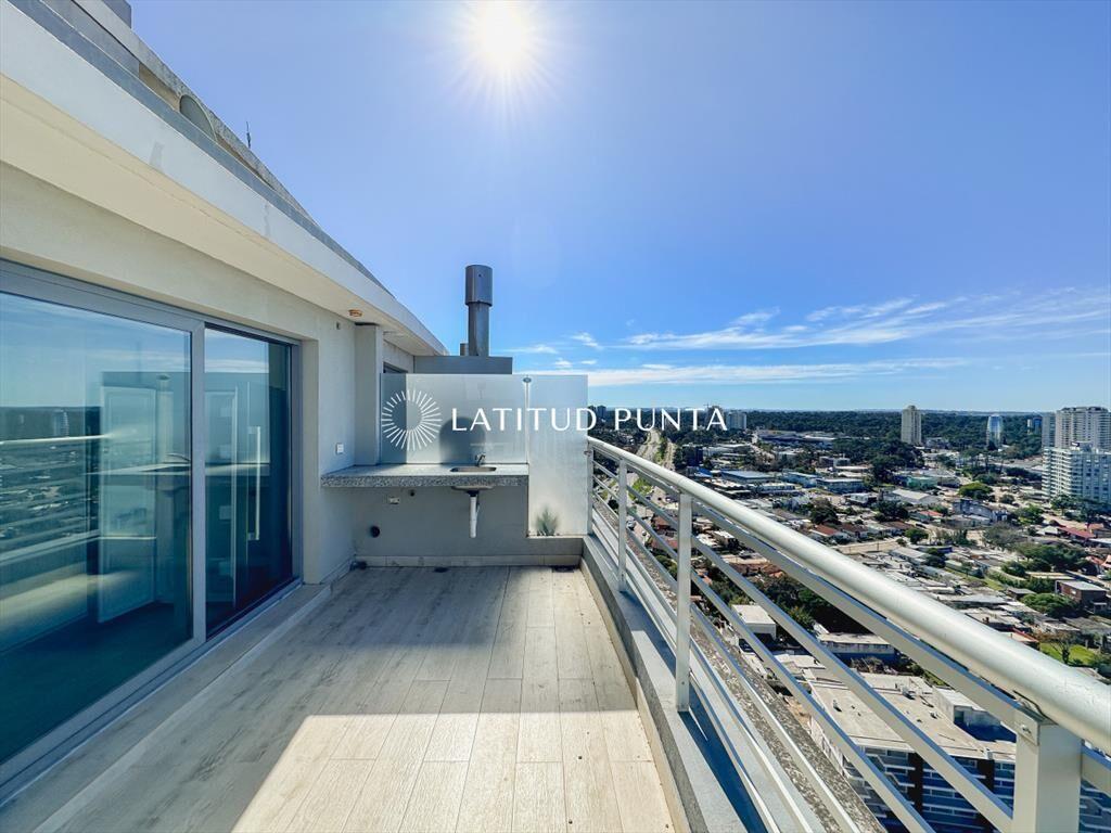 Penthouse dúplex en Mansa, 3 suites más