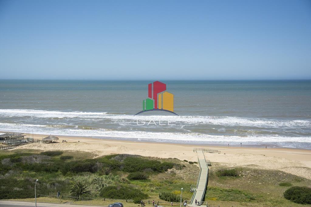 Le Parc III, departamento de 3 dormitorios en del