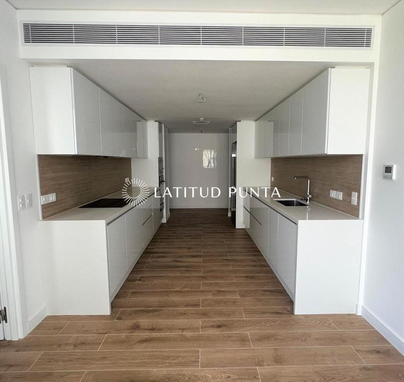 Apartamento en Punta del Este, Brava