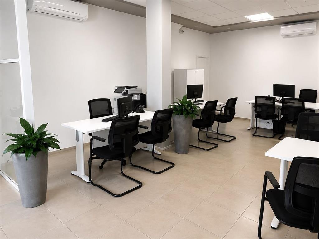 Venta Amplio Local comercial. 574 m2.