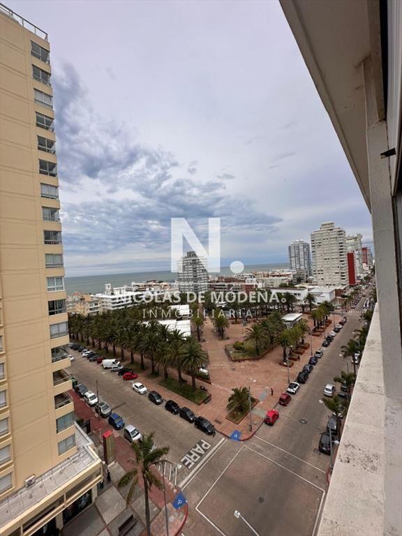Apartamento en venta de 2 dormitorios , Punta ,