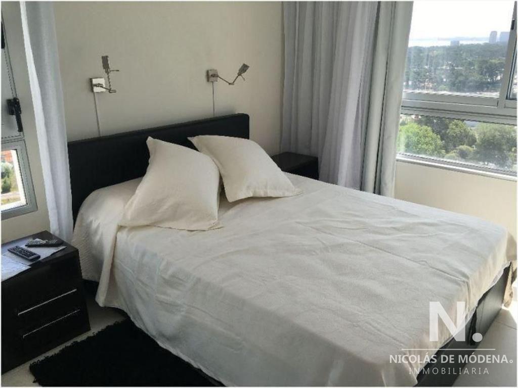 VENTA DE APARTAMENTO DE  DORMITORIO EN OCEAN DRIVE