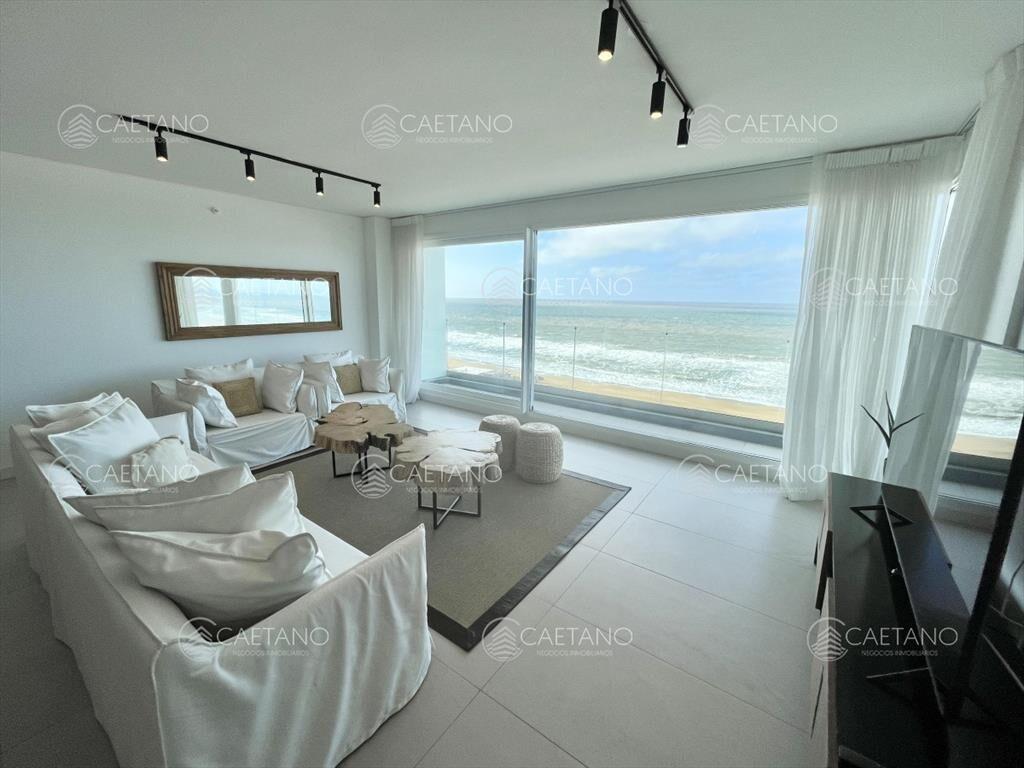 Venta apartamento 3 dormitorios Le parc III Punta