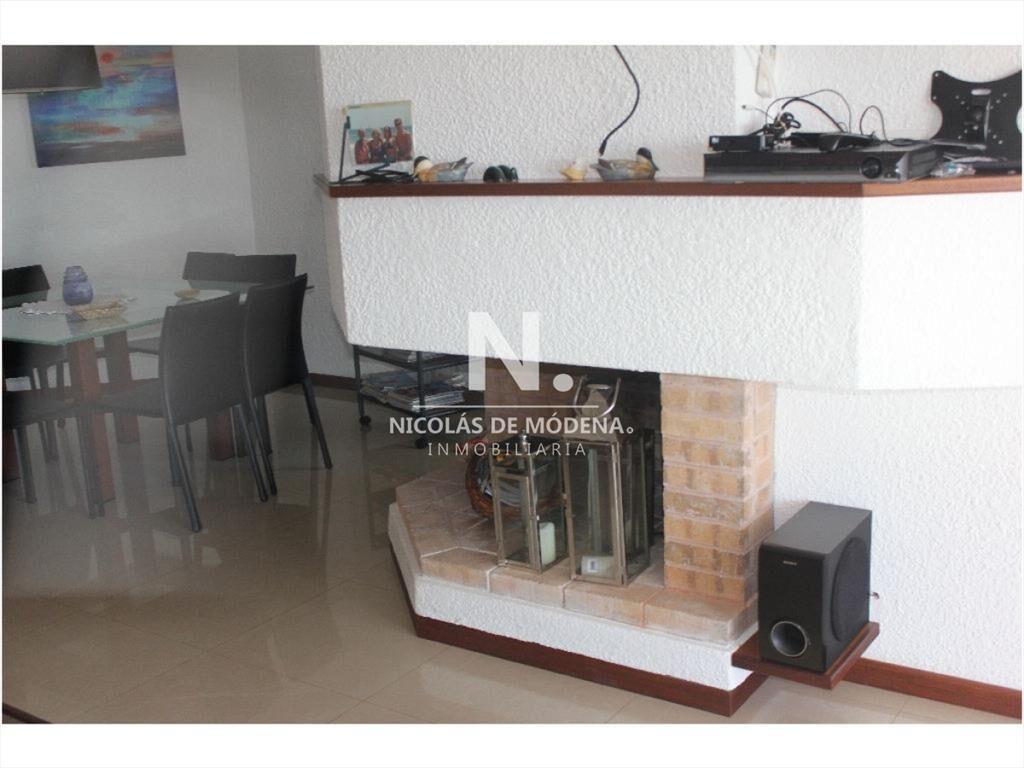 Departamento con agradable vista con 3 en venta