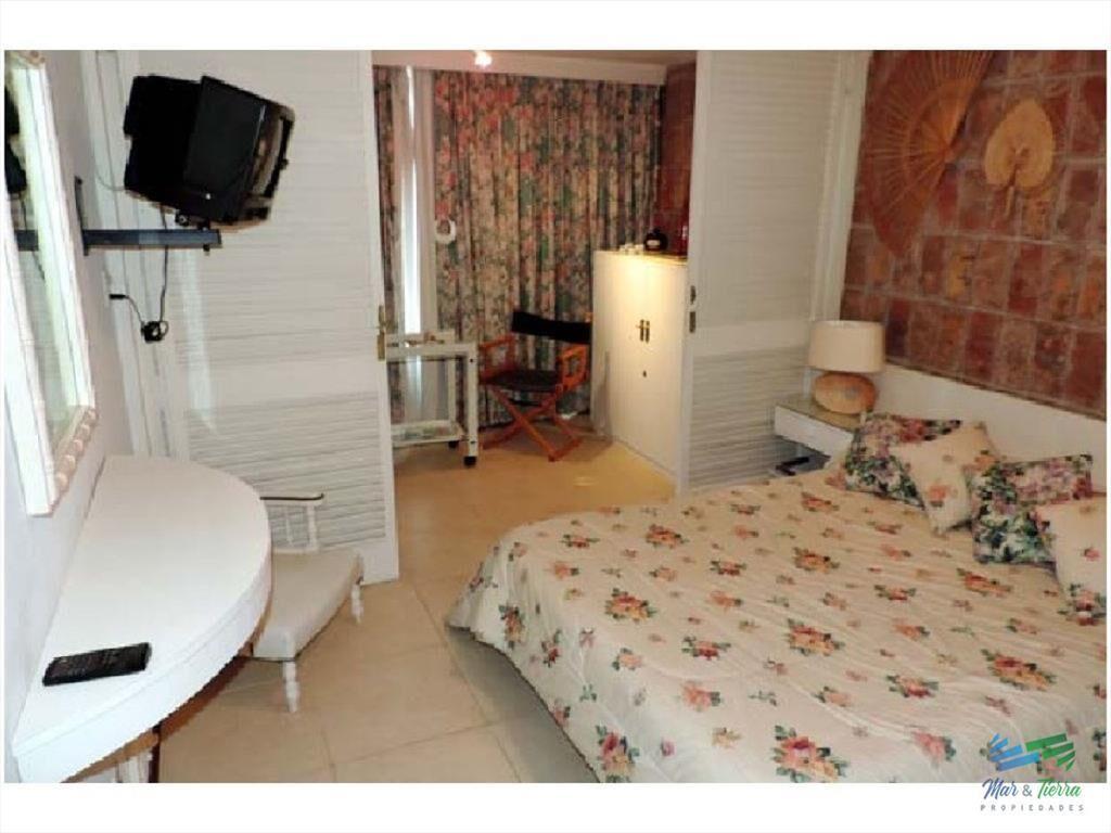 Apartamento en Peninsula, 2 dormitorios *
