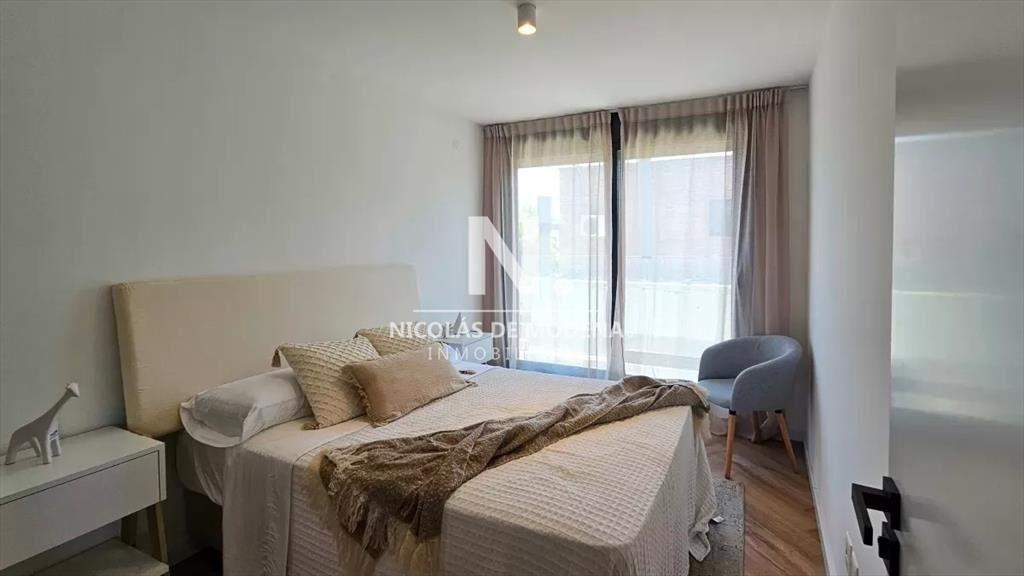 Venta Moderno Apartamento de 3 Dormitorio a Estrenar en Bar