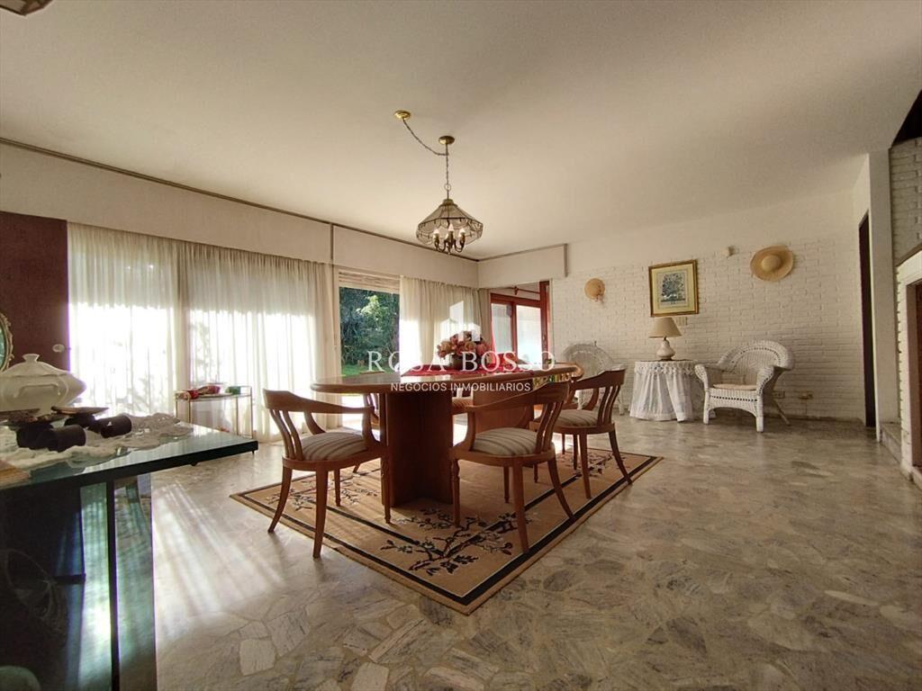 Venta y alquiler de casa en playa mansa Punta del Esate de
