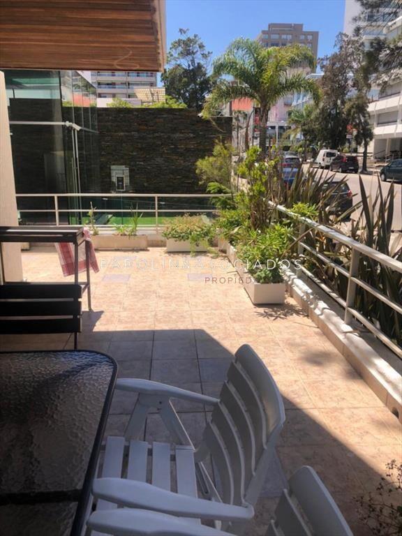 Apartamento de 2 dormitorios en venta en Punta