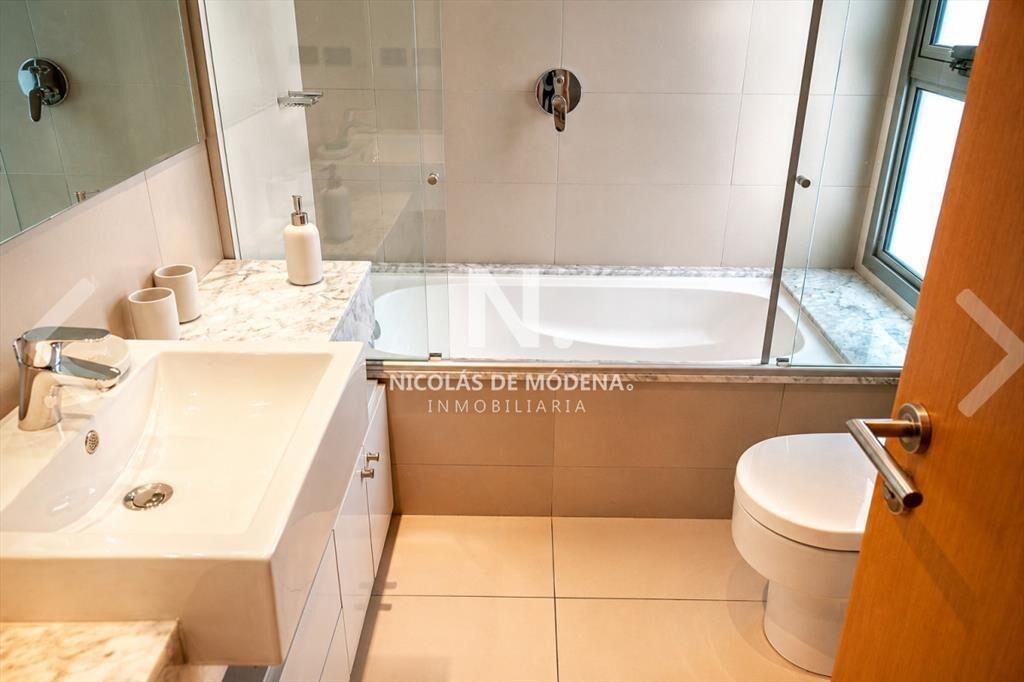 Exclusivo semipiso con vistas privilegiadas al y