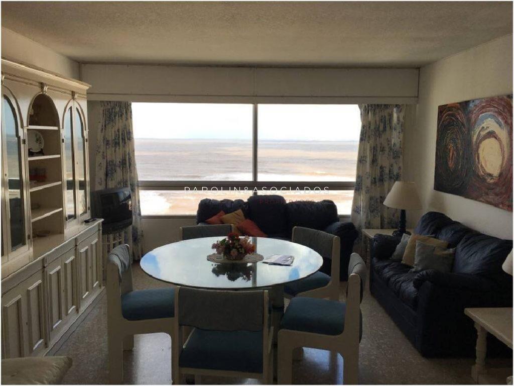 Apartamento en Peninsula, 3 dormitorios *