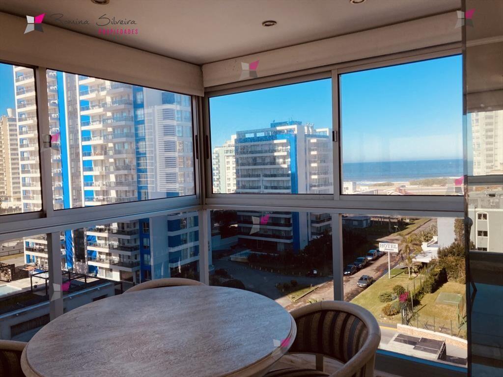 Alquilo apartamento con vista al mar de 2 dormitorios y med