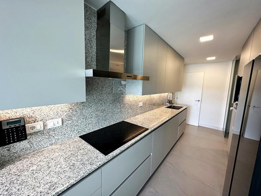 Exclusivo Le Parc III en alquiler de verano!
