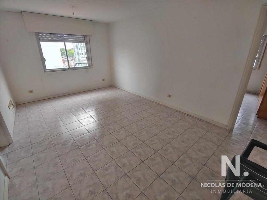 Departamento de 1 dormitorio con un baño en venta