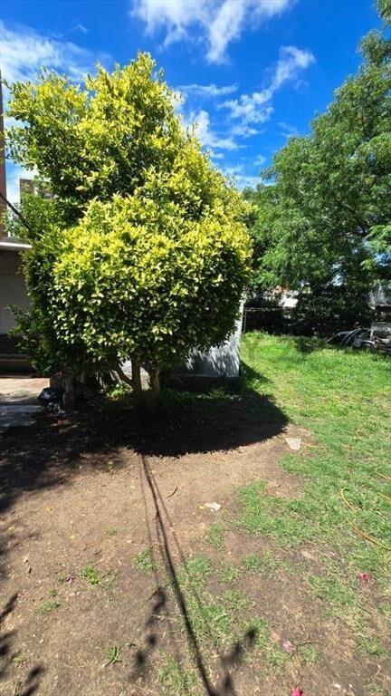2 Casas mismo padrón-660m2- BUCEO SUR -Propios-jardín/fon...