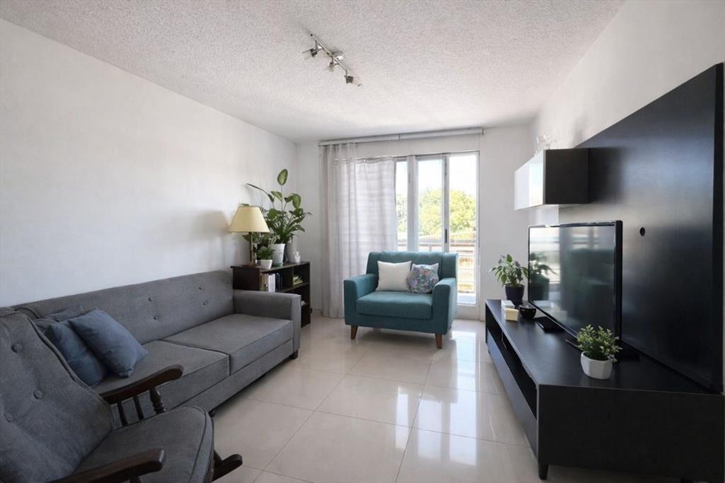 Apto en Venta de 1 Dormitorio y Medio en Maldonado