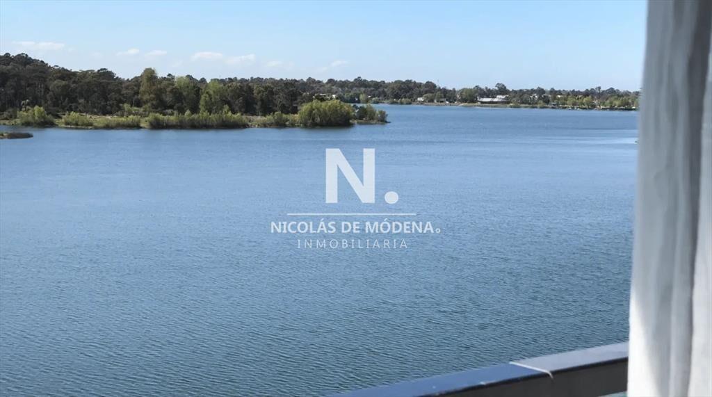 Venta Apartamento En Construccion de 2 Dormitorios en  Barr