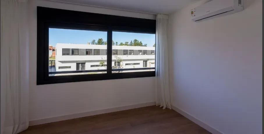 Venta Casa 2 dormitorios con jardín, parrillero y amenities