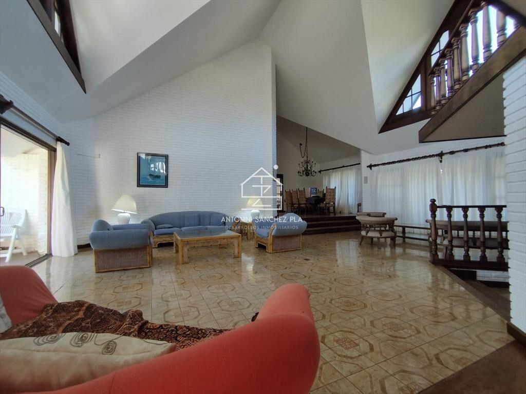Casa en venta de 4 dormitorios en Punta del Este
