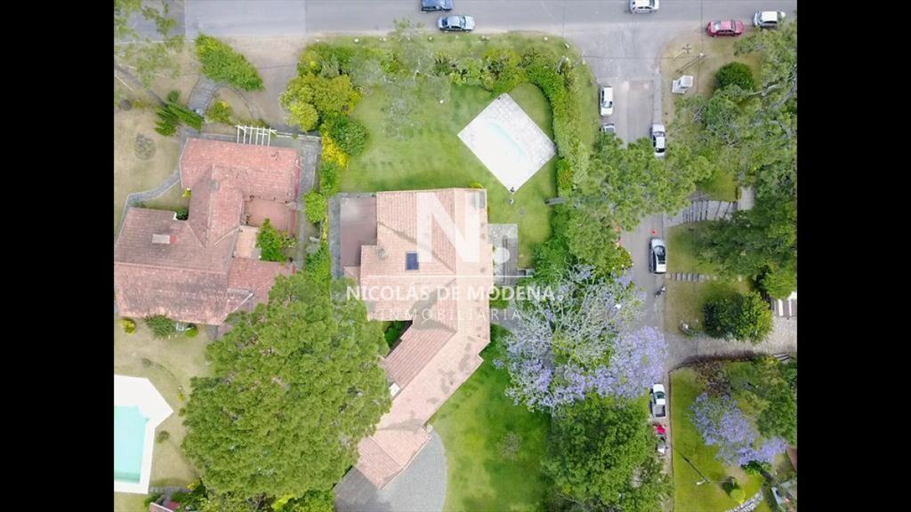 Casa en venta, zona Cantegril.