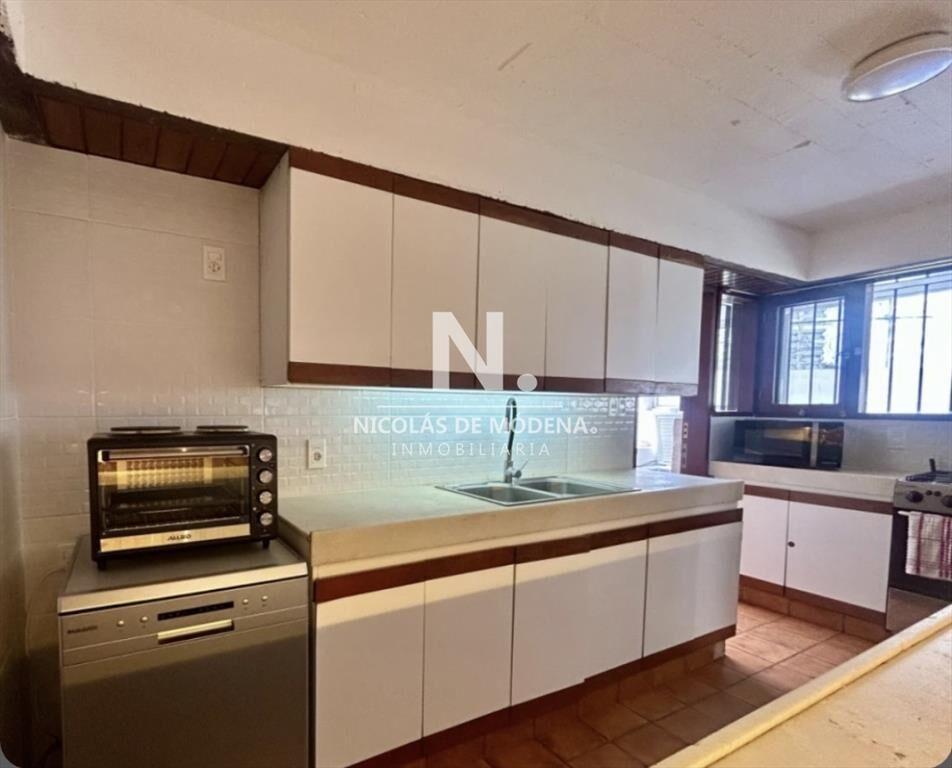 En venta casa de 5 dormitorios con piscina y en