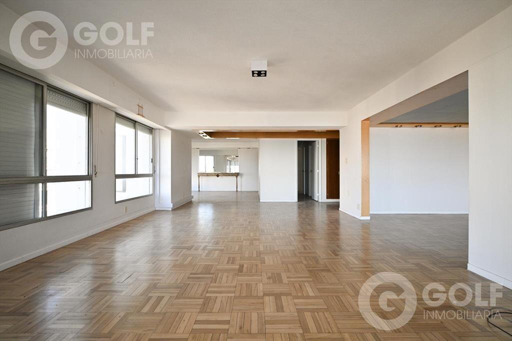 Apartamento en venta de 4 dormitorios en Puerto de Buceo