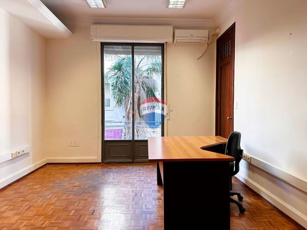 ALQUILER OFICINAS CIUDAD VIEJA PISO COMPLETO