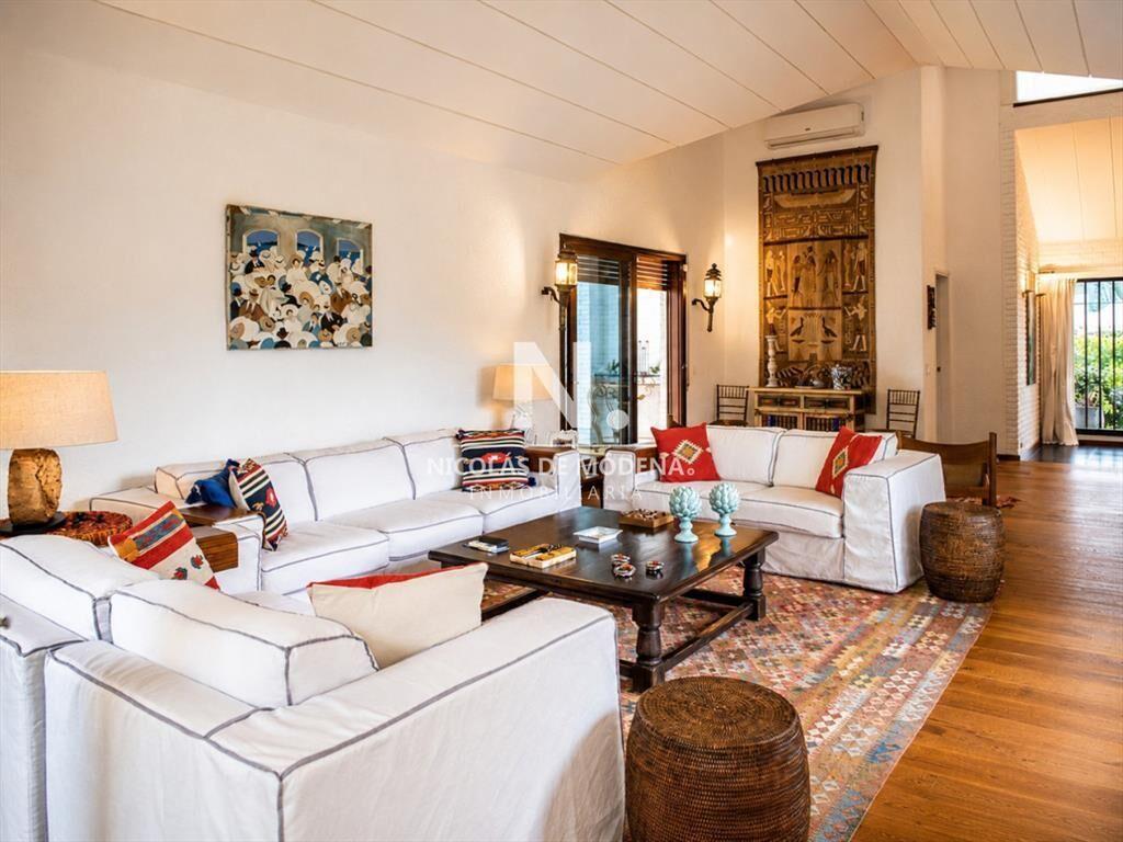 Elegante residencia en Venta en San Rafael al mar