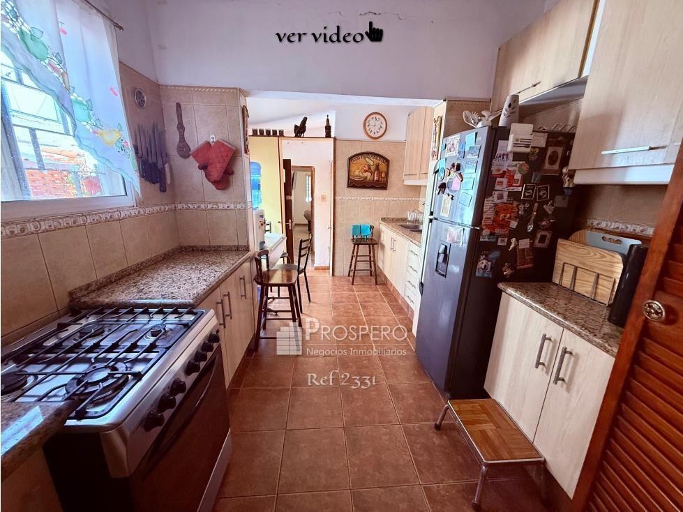 2331/1/P venta casa 4 dorm,la blanqueada patio coch varios a