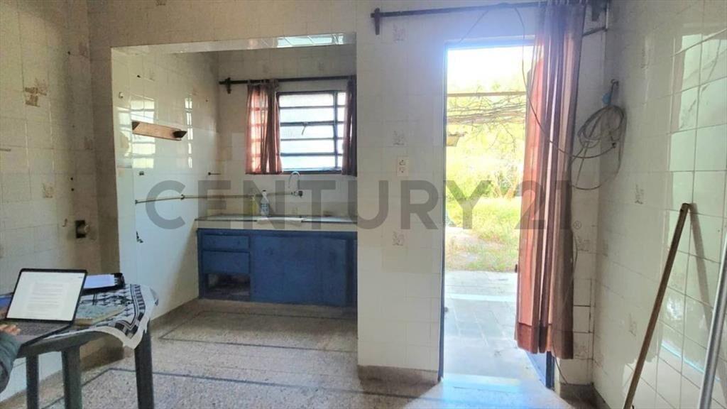 VENTA  CASA LA BLANQUEADA  4 dormitorios, Garaje, fondo 4...