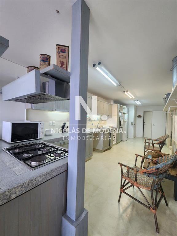 Departamento de 3 dormitorios en venta frente a