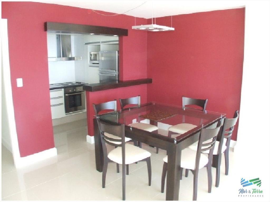 Apartamento en Peninsula, 2 dormitorios *