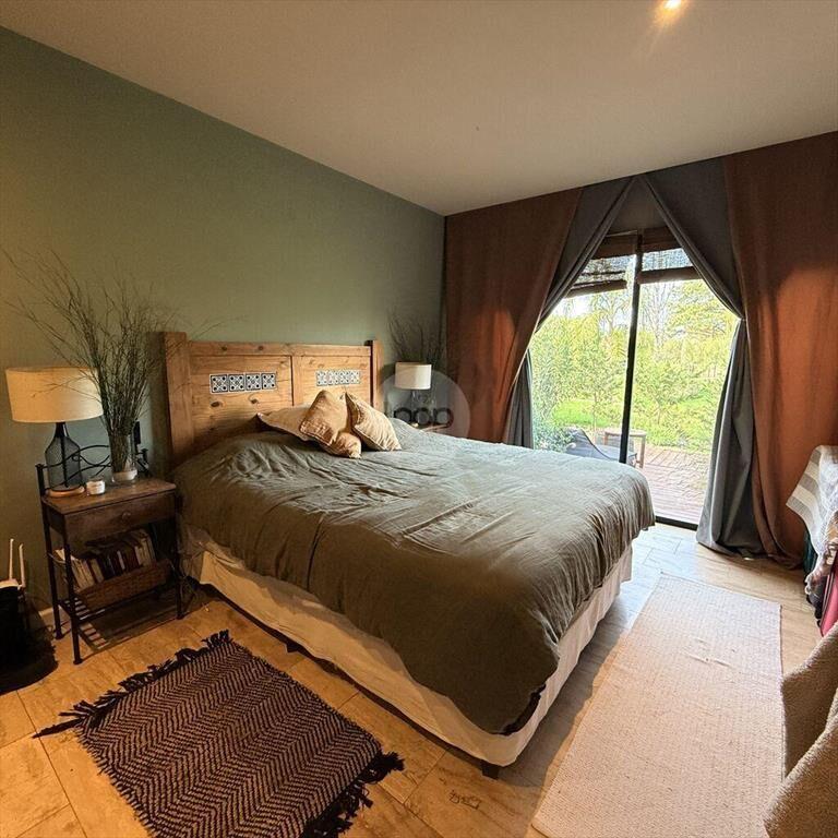 Casa de 3 dormitorios, 3 baños, diseño y paisajismo en Viñe