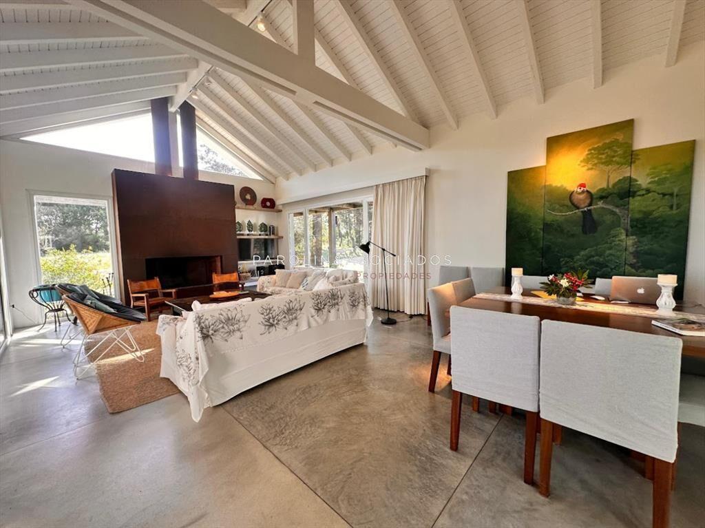 Casa en Venta de 4 Dormitorios en Pinar del Faro,